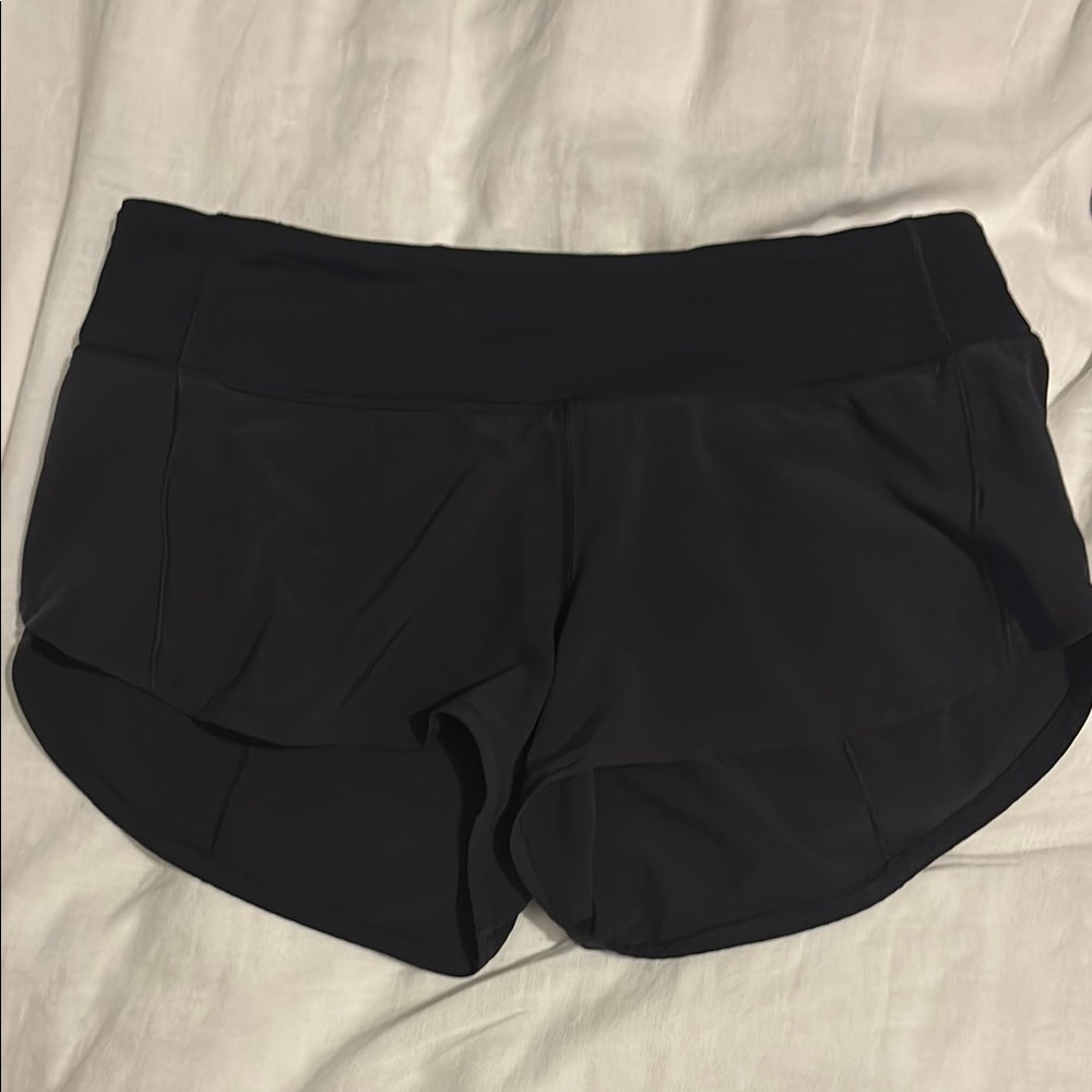 lululemon athletica Speed Up Low-Rise Lined Short 2.5"